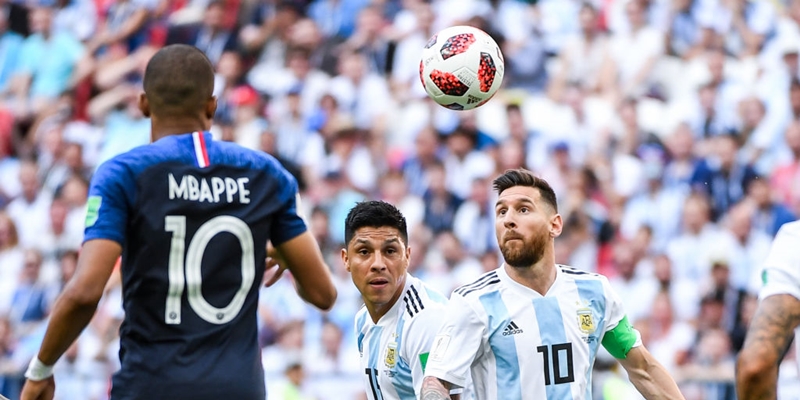 W杯のボール フランス対アルゼンチン戦から変わったって気づいた