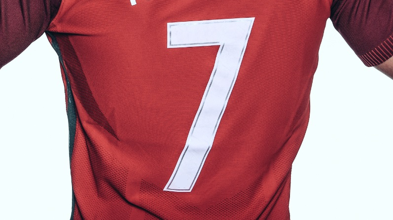 背番号7」なのに違和感があったスター7人 |Qoly サッカーニュース 背番号7」なのに違和感があったスター7人 |Qoly サッカーニュース