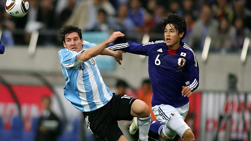日本代表がメッシに勝った！「2010年のアルゼンチン代表伝説スタメン