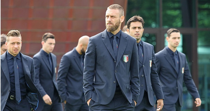 スーツを着たイタリア代表は たぶん世界で一番かっこいい