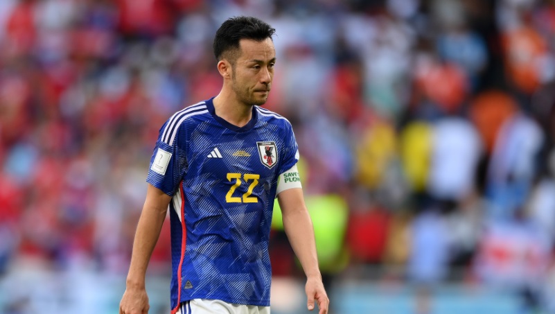 に初値下げ！ 【吉田麻也】2021 EPOCH サッカー 日本代表 日の丸部分