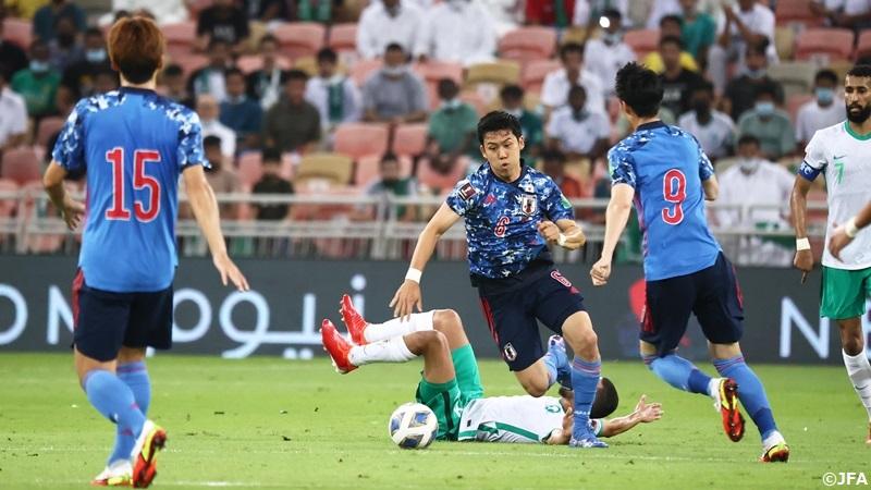 日本代表 サウジに0 1敗戦 五分の展開から柴崎の痛恨ミスで決勝点を許す