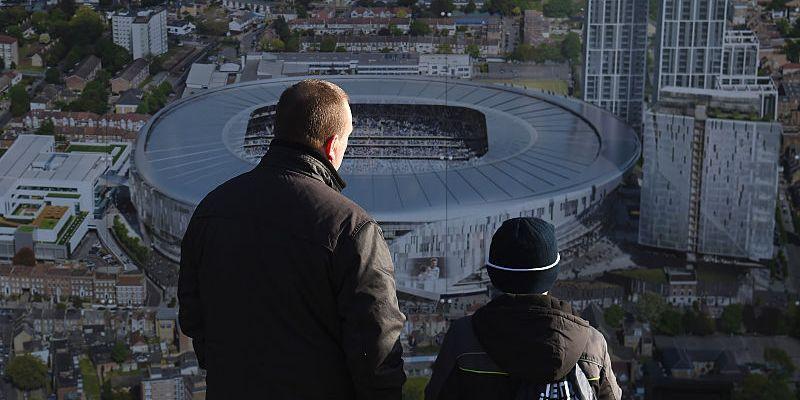 トッテナム新本拠地 なんと 合体型ピッチ が搭載 英国初のシステムだ