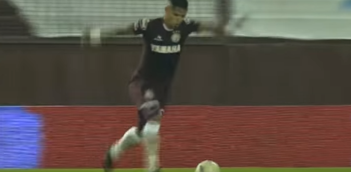 これが世界クラスのシュート力 Gkが動けなかった 衝撃ミドル