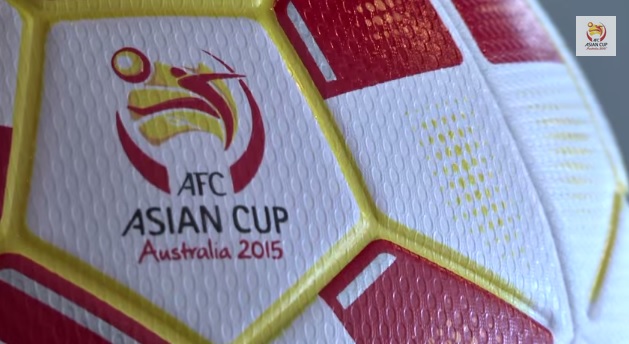 ついに開幕 アジアカップ15 Nike製のボールは赤 黄が鮮やか