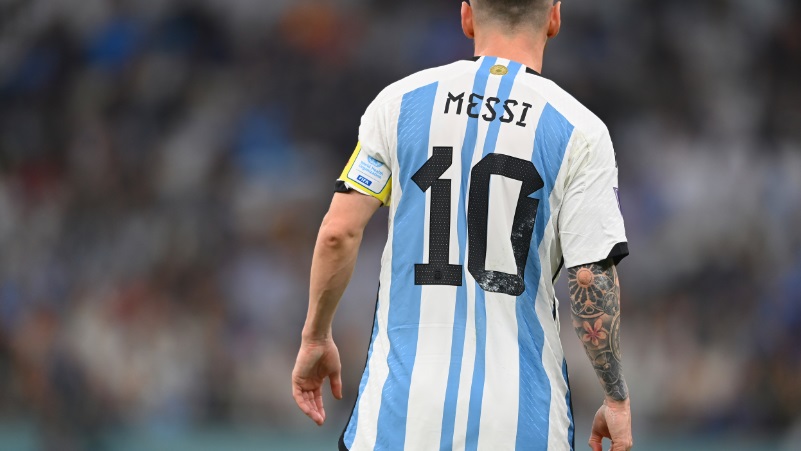 W杯優勝のメッシ 体に刻んだタトゥーまとめ