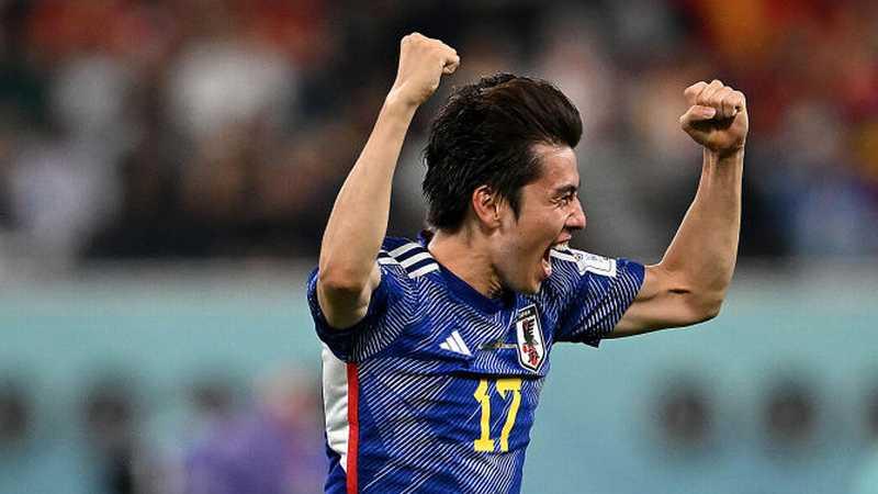 サッカー日本代表 ユニフォーム #17田中碧 2022カタールW杯 - 応援グッズ