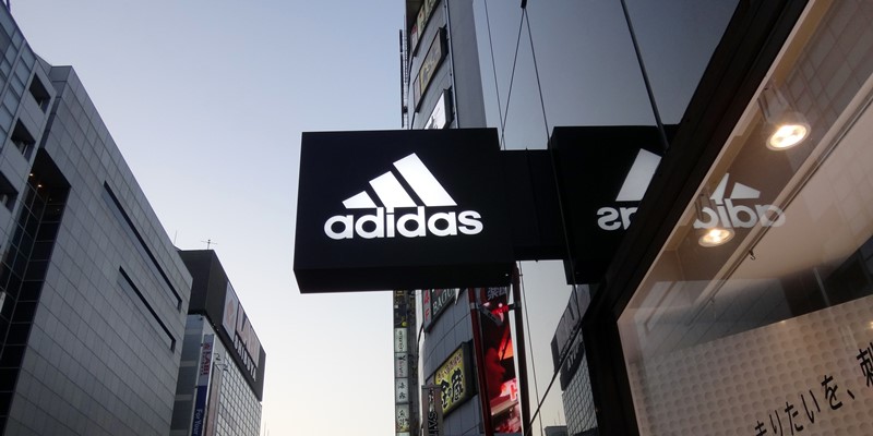 渋谷の Adidas 旗艦店が大幅リニューアル サッカーコーナーはこんな感じ