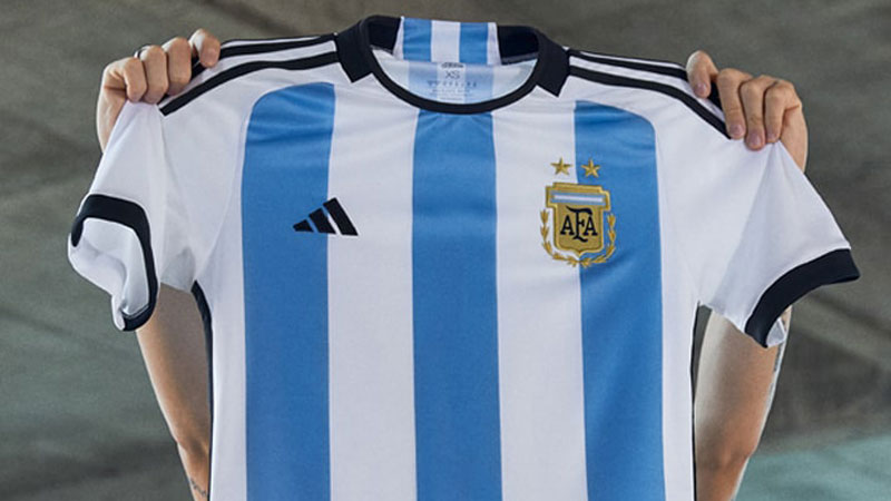 アルゼンチン代表、カタールW杯に向けた新ユニフォーム発表！「国の 