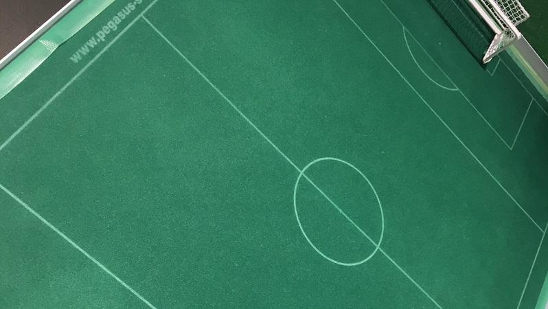 今年ワールドカップも開催 指でやる おはじきサッカーの魅力