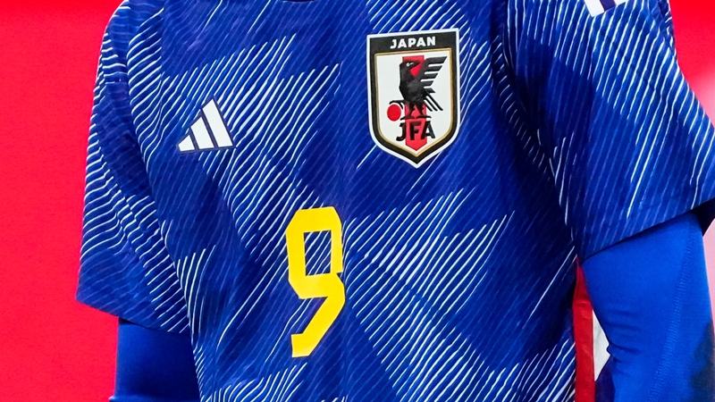 低価格で大人気の 三苫薫 サッカー 日本代表 ユニフォーム 9番