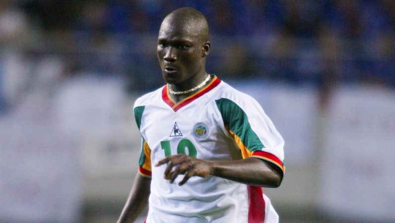 日韓w杯の英雄 元セネガル代表ディオップ氏が42歳で死去 マネら追悼