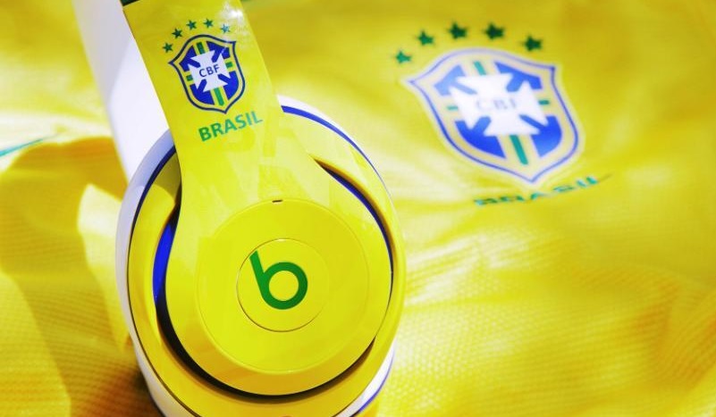 Fifa W杯に関わる場で選手に Beats By Dr Dre のヘッドホン着用を禁止へ