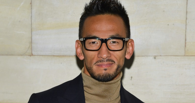 中田ヒデがルイ ヴィトンのショーに現る ファッションはこんな感じ