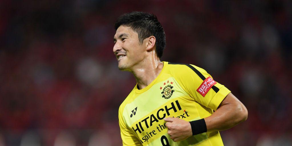 浦和レッズ 武富孝介とマルティノスを獲得