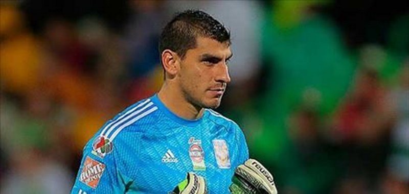 現アルゼンチン代表gk ドリブルで2人抜き